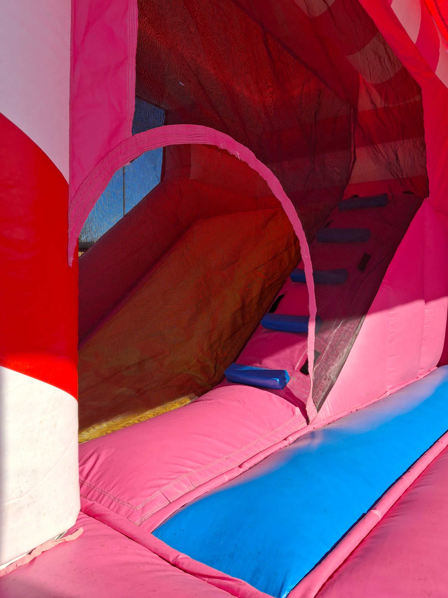 Candy home - hoppeborg med sliktema